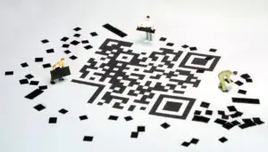 qr code, barcode, miniature figures-3970681.jpg